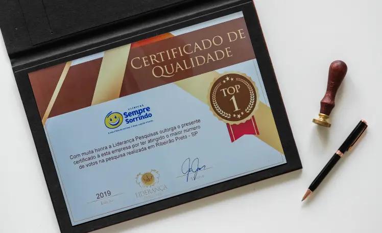 foto do certificado de ganhador do prêmio