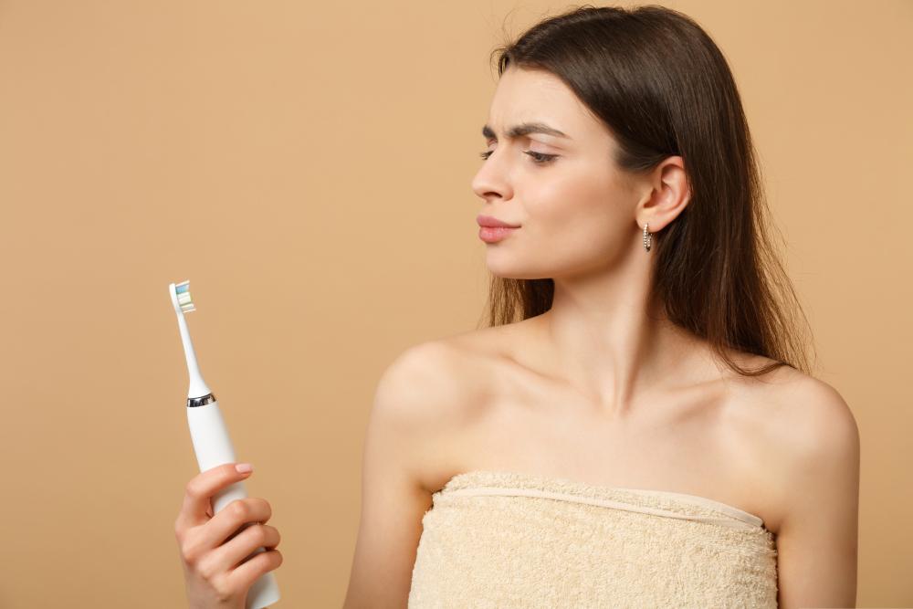 ESCOVA DE DENTE ELÉTRICA VALE A PENA?